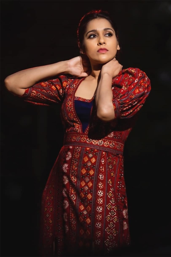 Tollywood Anchor Rashmi Gautam Latest Photo Gallery - Sakshi11