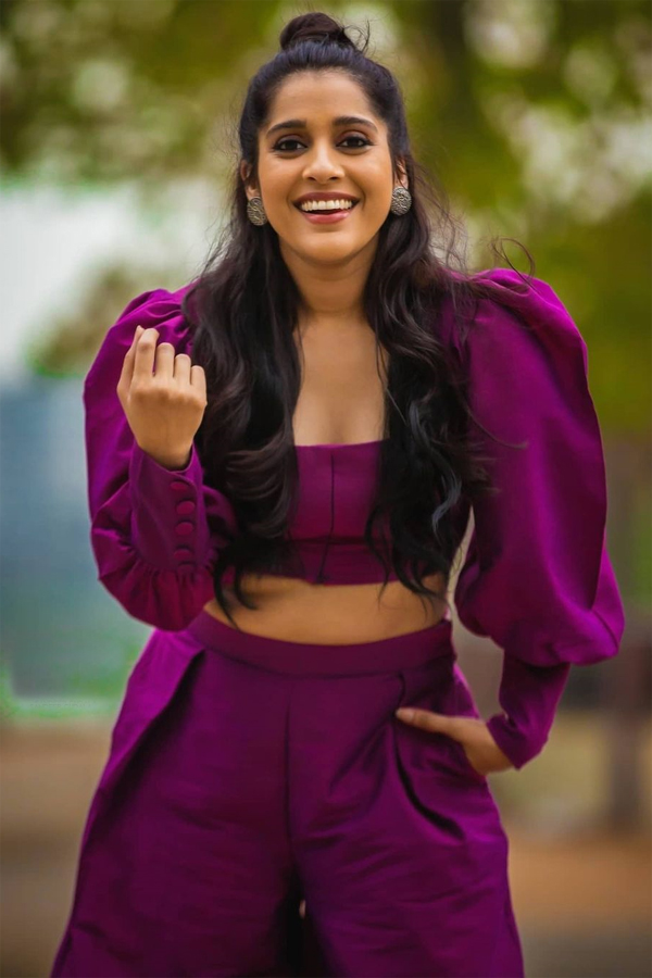 Tollywood Anchor Rashmi Gautam Latest Photo Gallery - Sakshi14