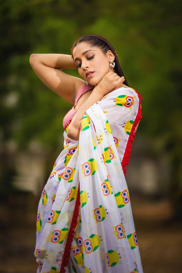 Tollywood Anchor Rashmi Gautam Latest Photo Gallery - Sakshi24