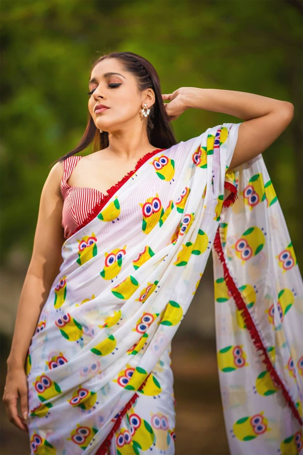 Tollywood Anchor Rashmi Gautam Latest Photo Gallery - Sakshi25