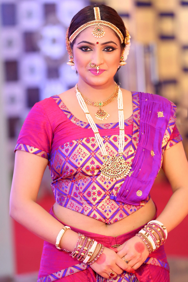 Kannada Actress Haripriya Photos  - Sakshi20