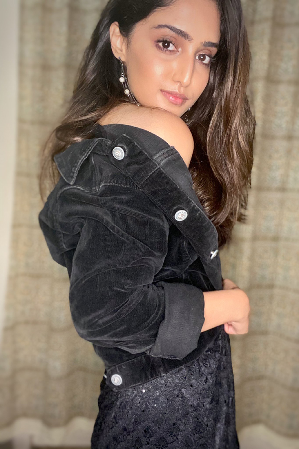 reba monica john latest photos - Sakshi25