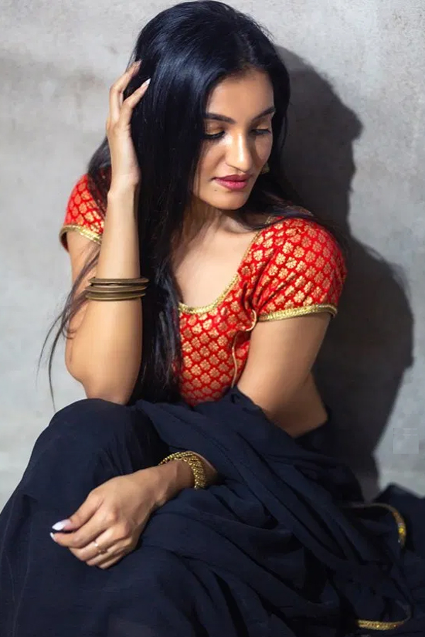 Sonia Naresh Latest HD Photos - Sakshi14