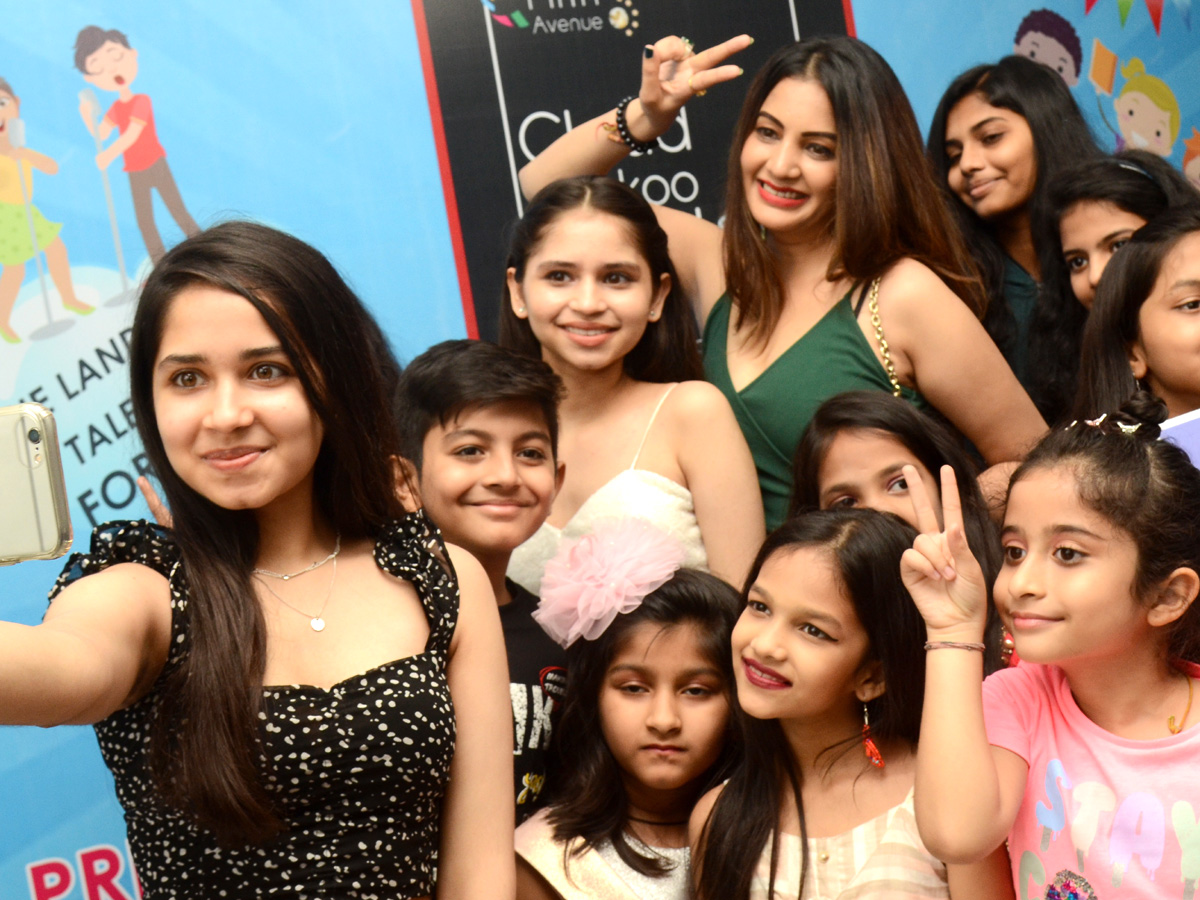 Diksha Panth Launch Poster of Upcoming Biggest Kids Talent Show - Sakshi2