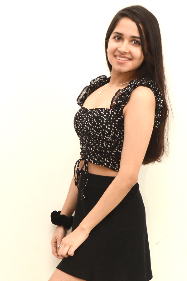 Diksha Panth Launch Poster of Upcoming Biggest Kids Talent Show - Sakshi5