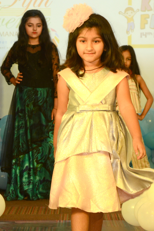 Diksha Panth Launch Poster of Upcoming Biggest Kids Talent Show - Sakshi7