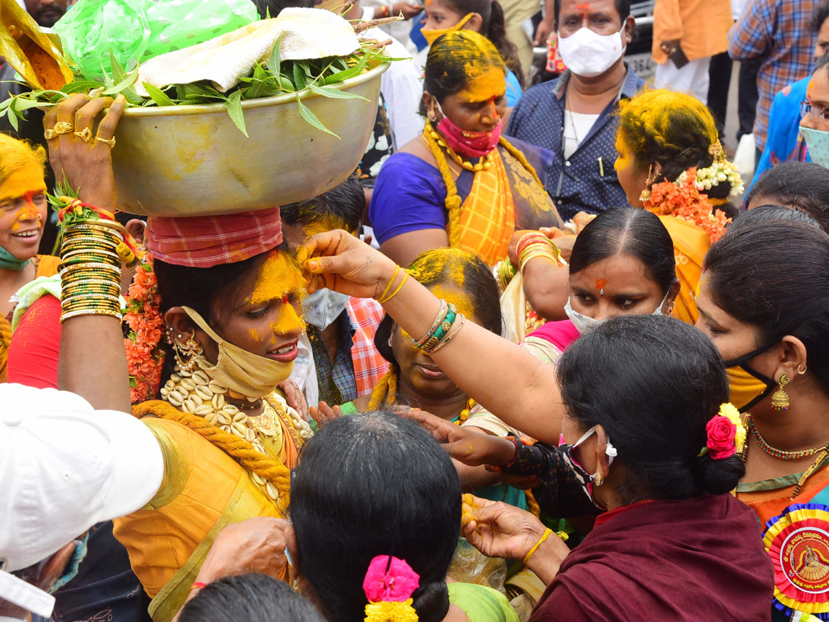 Balkampet yellamma kalyanam 2021 Photo Gallery - Sakshi1