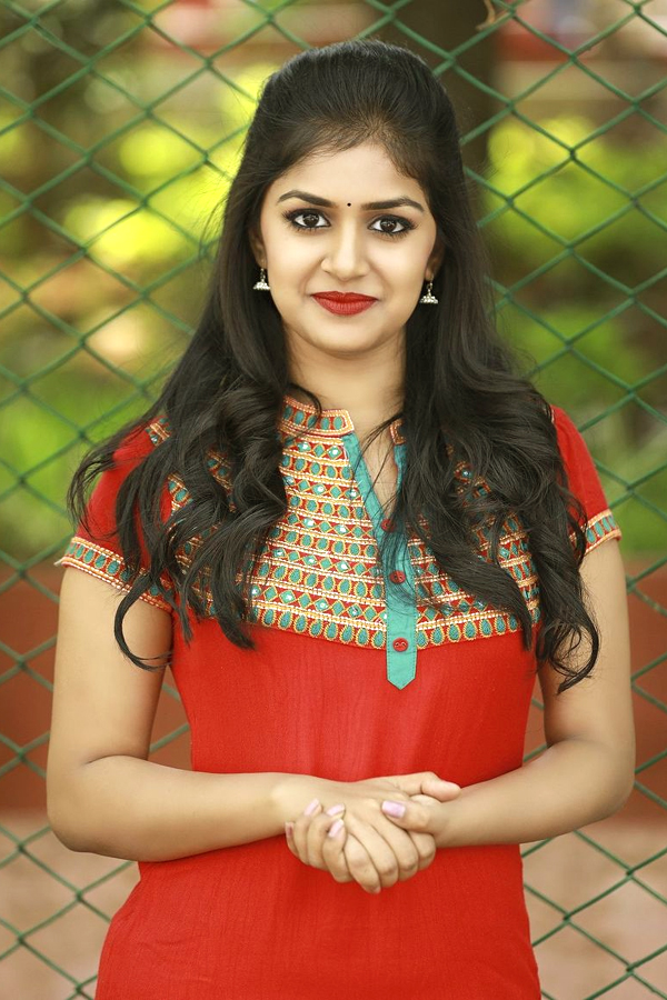 Sanjana Anand Images - Sakshi12