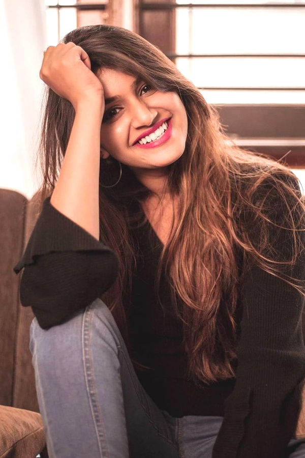Sanjana Anand Images - Sakshi17