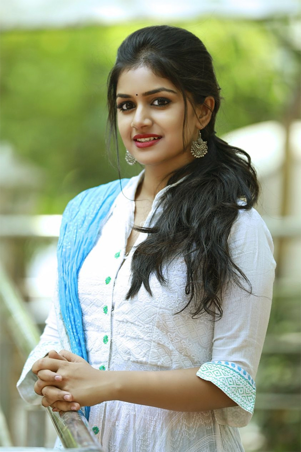 Sanjana Anand Images - Sakshi2