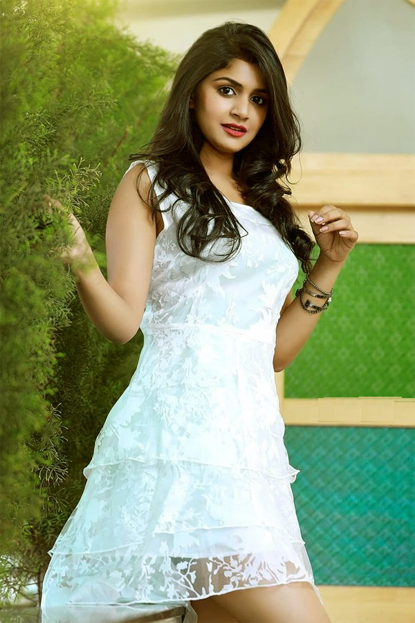 Sanjana Anand Images - Sakshi29