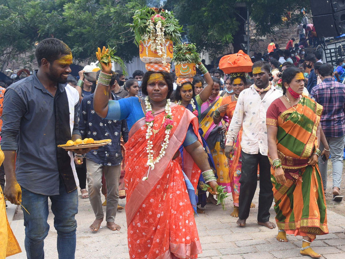 Golconda bonalu 2021 Photo Gallery - Sakshi22