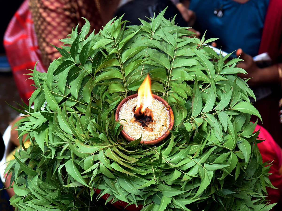 Golconda bonalu 2021 Photo Gallery - Sakshi26