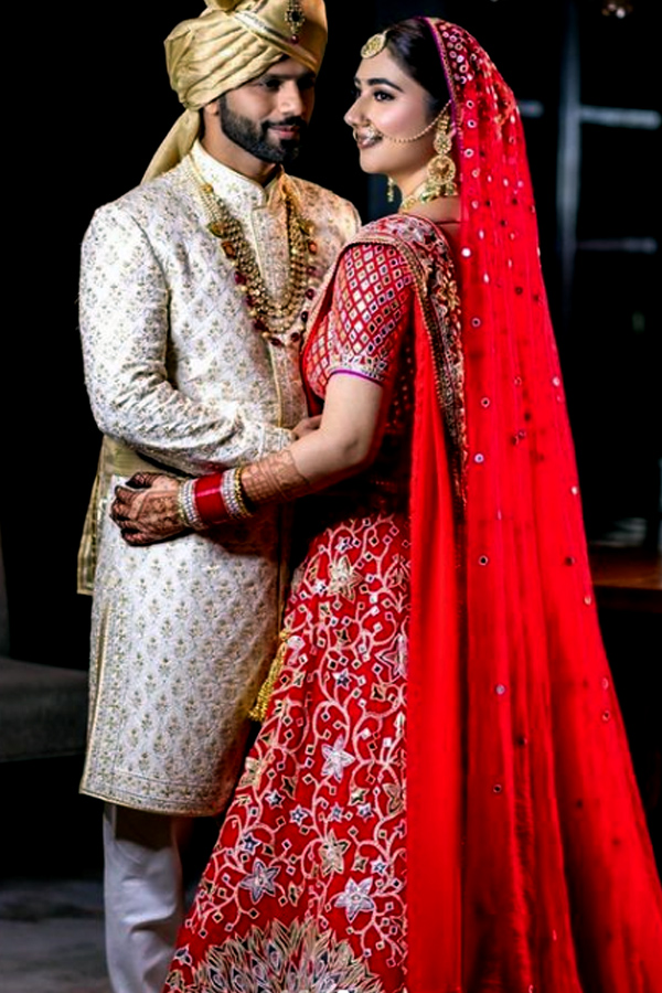Rahul Vaidya Disha Parmar wedding Pic Viral - Sakshi9