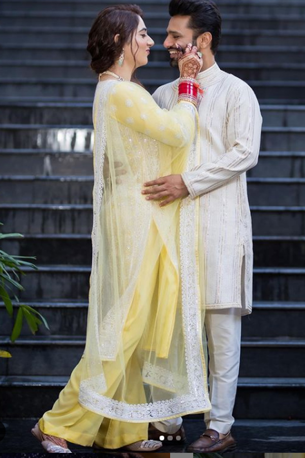 Rahul Vaidya Disha Parmar wedding Pic Viral - Sakshi25
