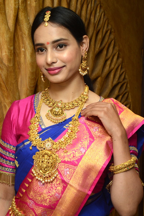 Manepally Jewellers at Panjagutta - Sakshi12