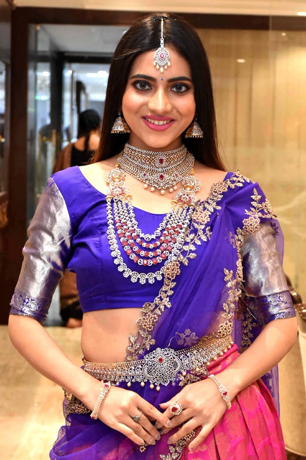 Manepally Jewellers at Panjagutta - Sakshi13