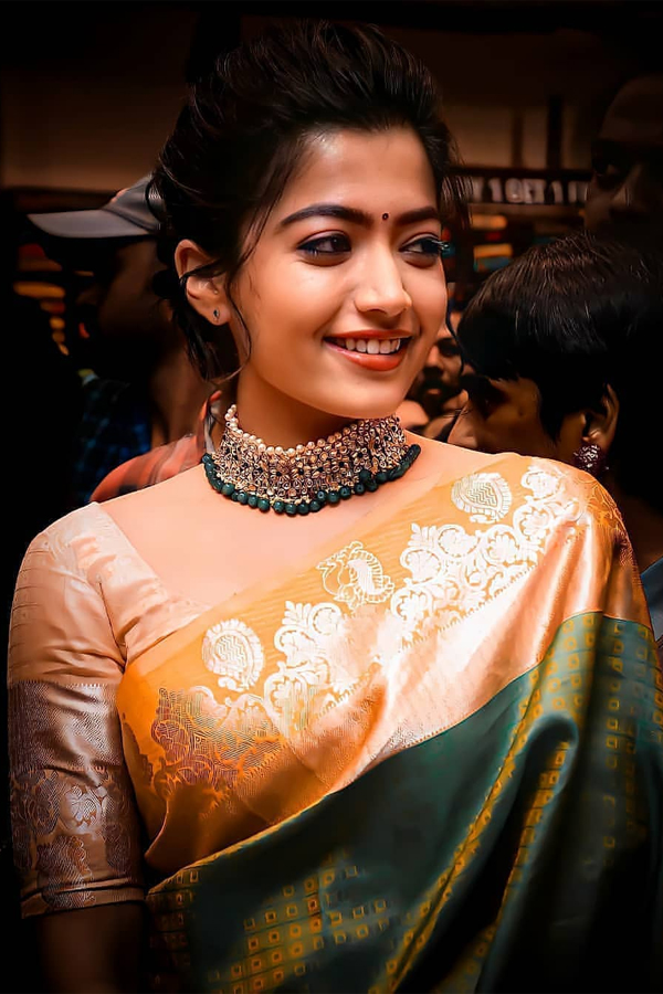 Rashmika Mandanna Pics - Sakshi15