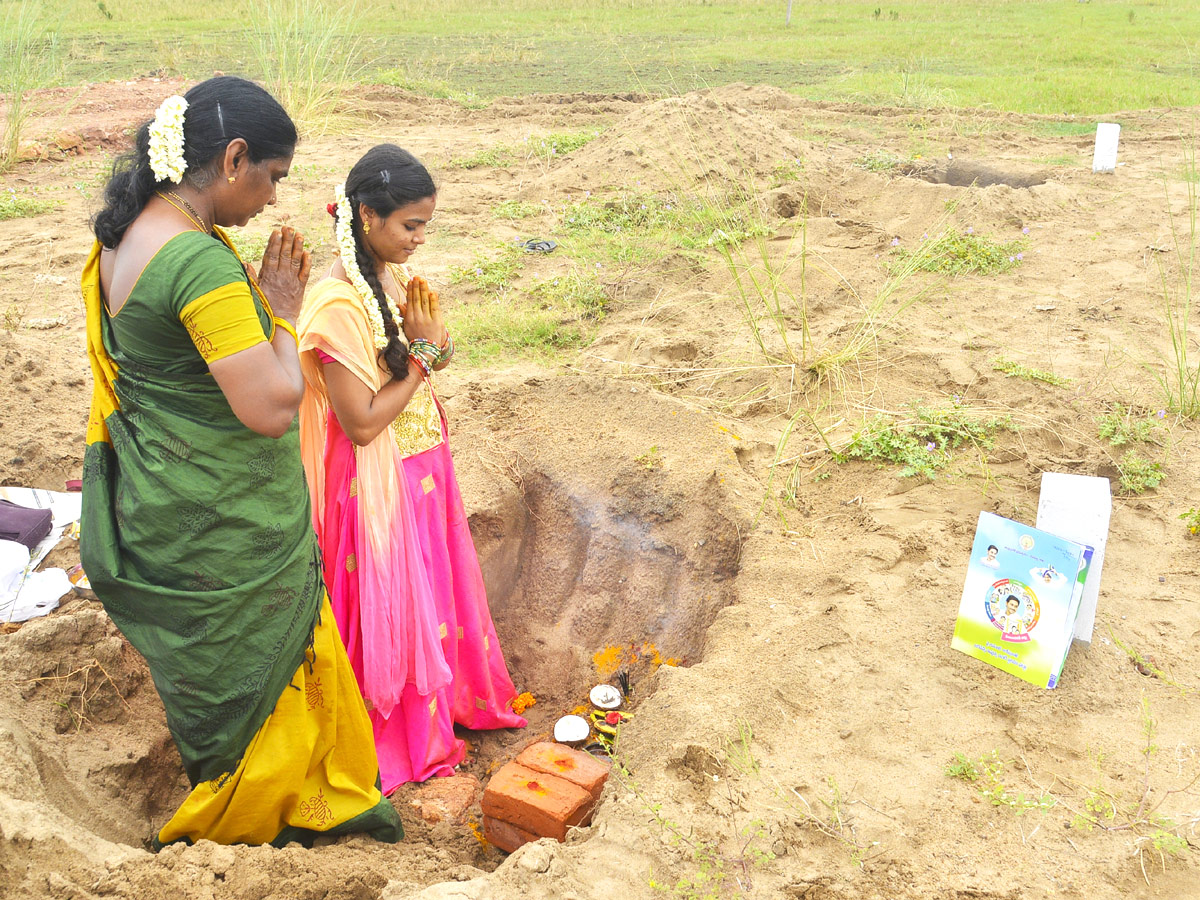 YSR Jagananna colonies photos - Sakshi25