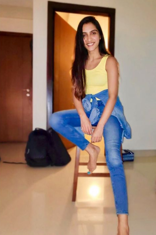 Prithvi Shaw Girl Friend Prachi Singh Photo Gallery - Sakshi19