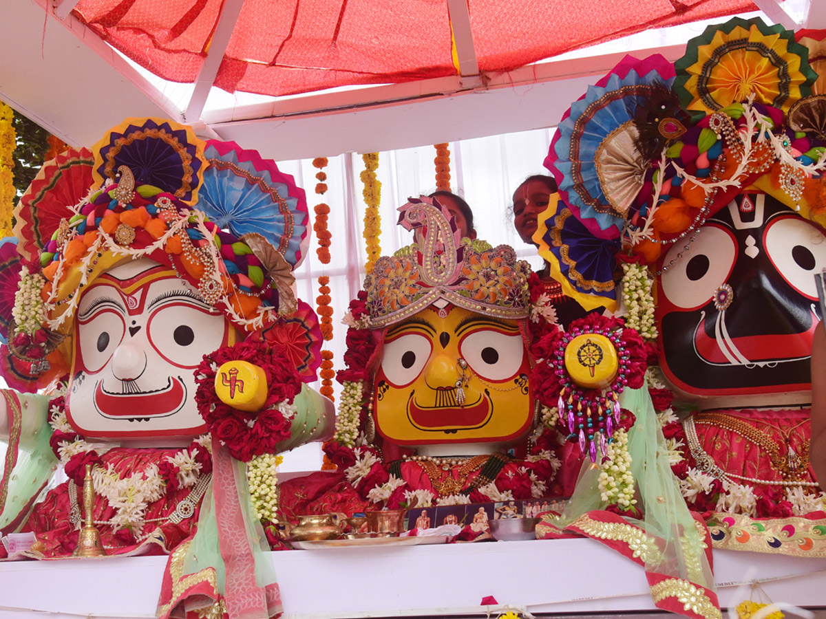 Jagannath Rathayatra in Adilabad - Sakshi3
