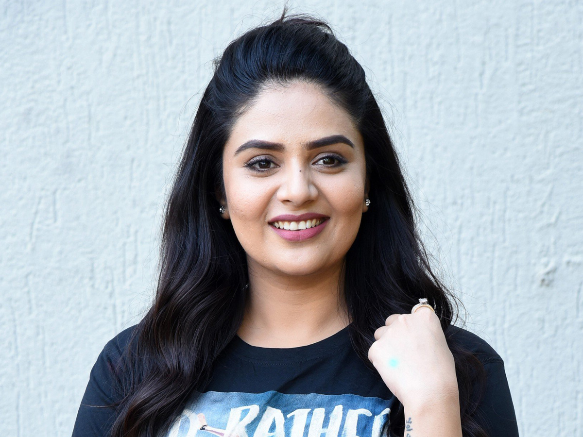 Anchor Sreemukhi Photo Gallery - Sakshi8