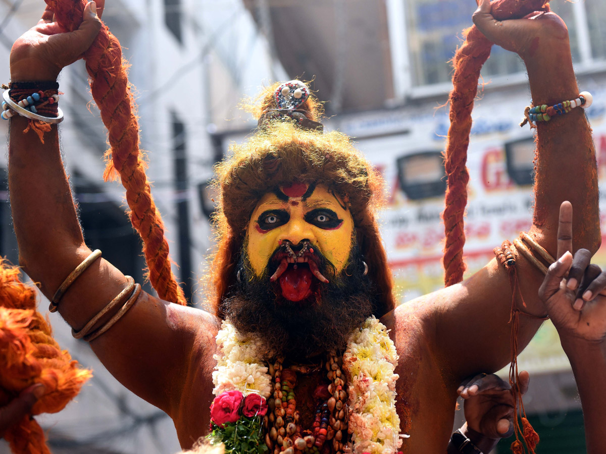 Sri Ujjaini Mahankali Bonalu in Secunderabad Photo Gallery - Sakshi24