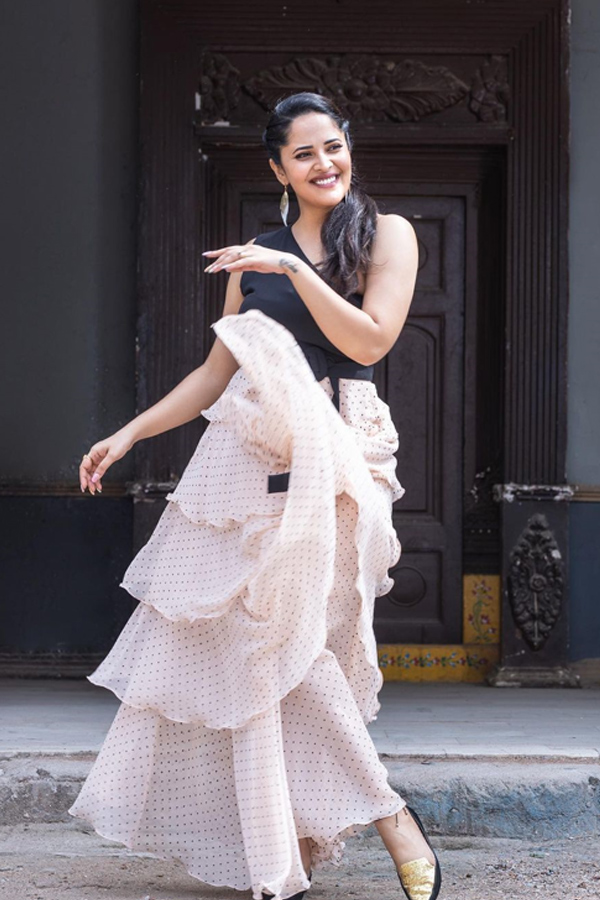  Anasuya Bharadwaj Latest Pictures Photo Gallery - Sakshi6