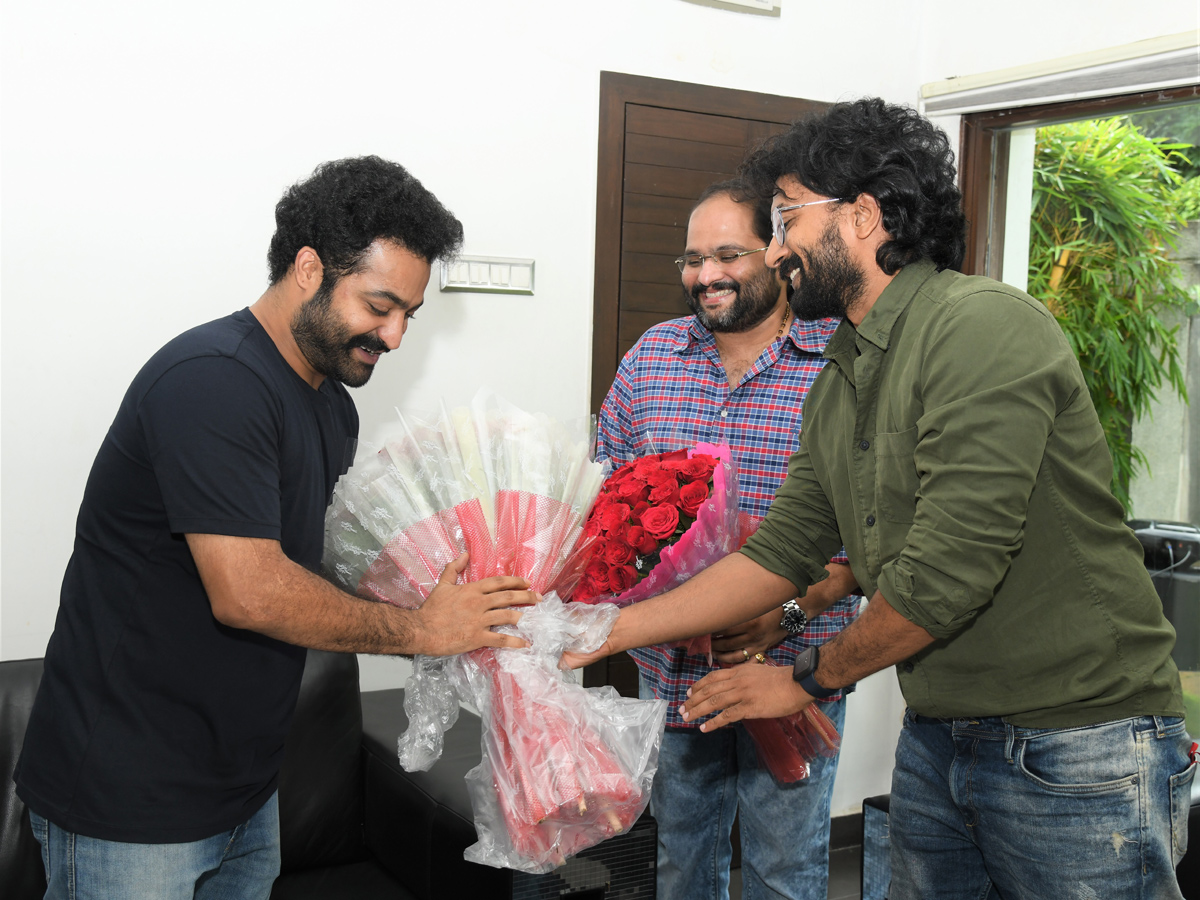 NTR releases Satyadev's Thimmarusu trailer - Sakshi2
