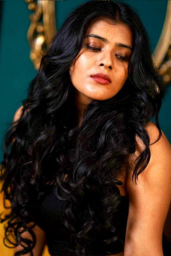 Hebah Patel Latest Photos - Sakshi4