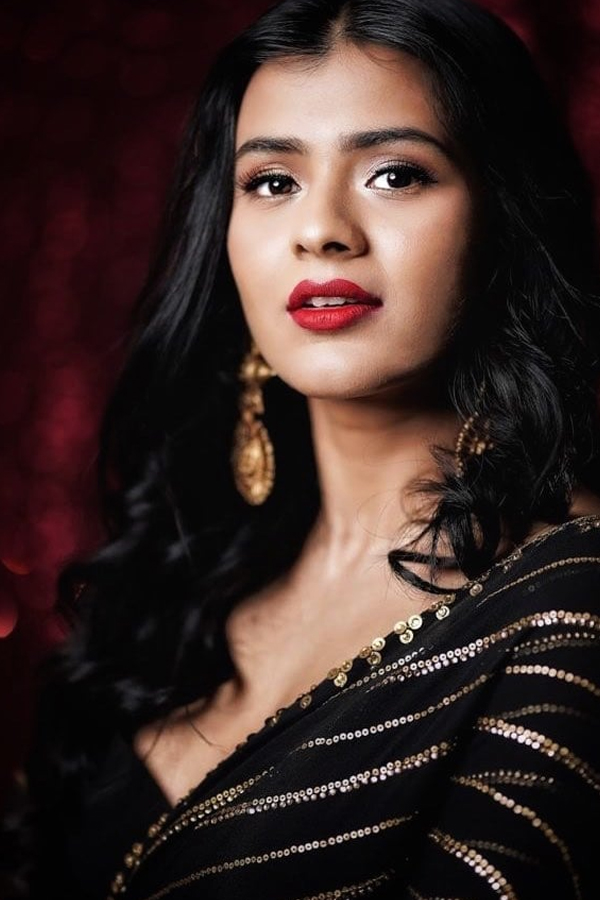 Hebah Patel Latest Photos - Sakshi5