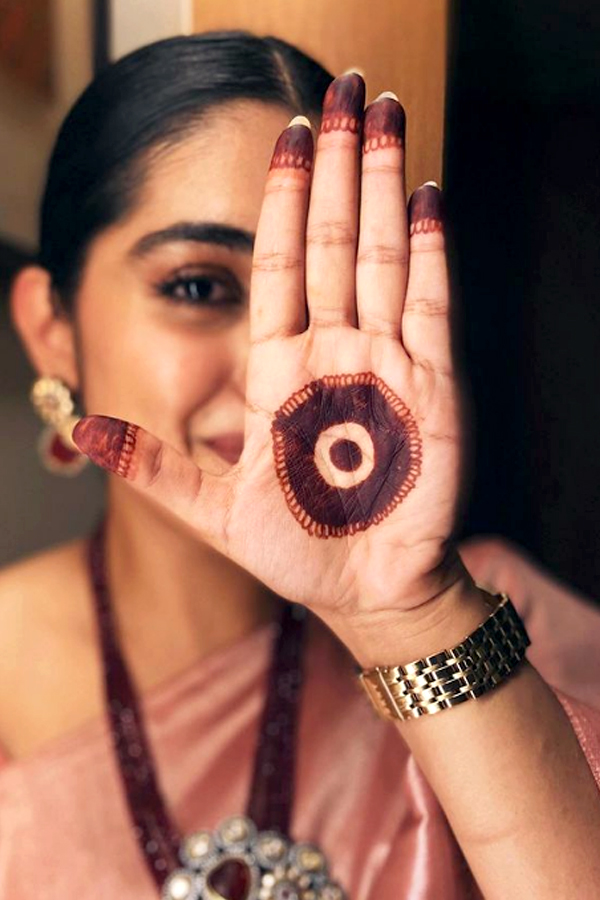 Nivetha Thomas Latest Photos are Simply Beautiful - Sakshi11