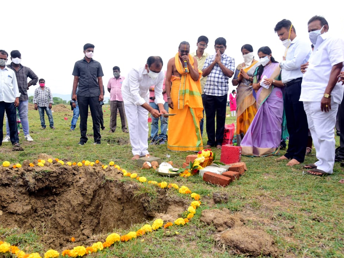 House construction in Jagananna colonies Photo Gallery - Sakshi3