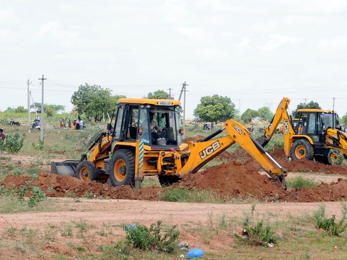 House construction in Jagananna colonies Photo Gallery - Sakshi30