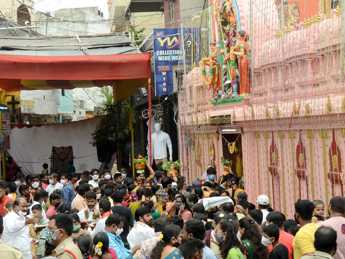 Lal Darwaza Bonalu 2021 Photo Gallery - Sakshi3