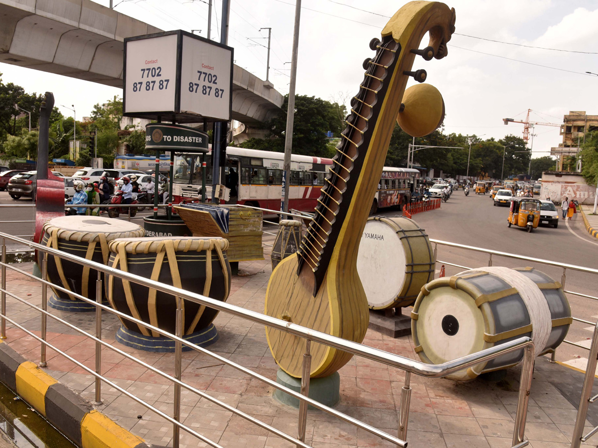 Photo Feature: Innovative Message Oriented Junctions Hyderabad - Sakshi8