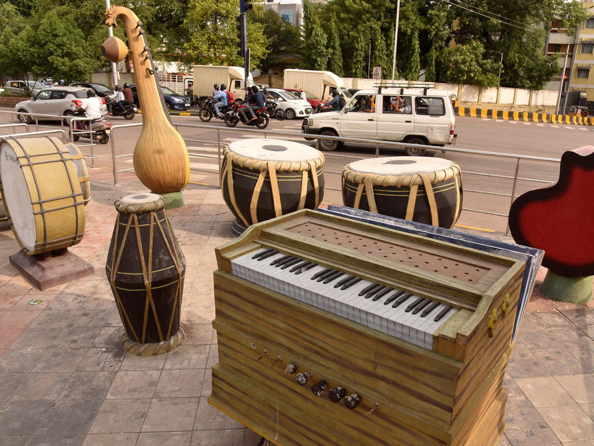 Photo Feature: Innovative Message Oriented Junctions Hyderabad - Sakshi9