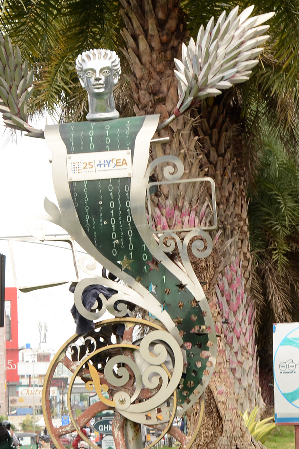 Photo Feature: Innovative Message Oriented Junctions Hyderabad - Sakshi15