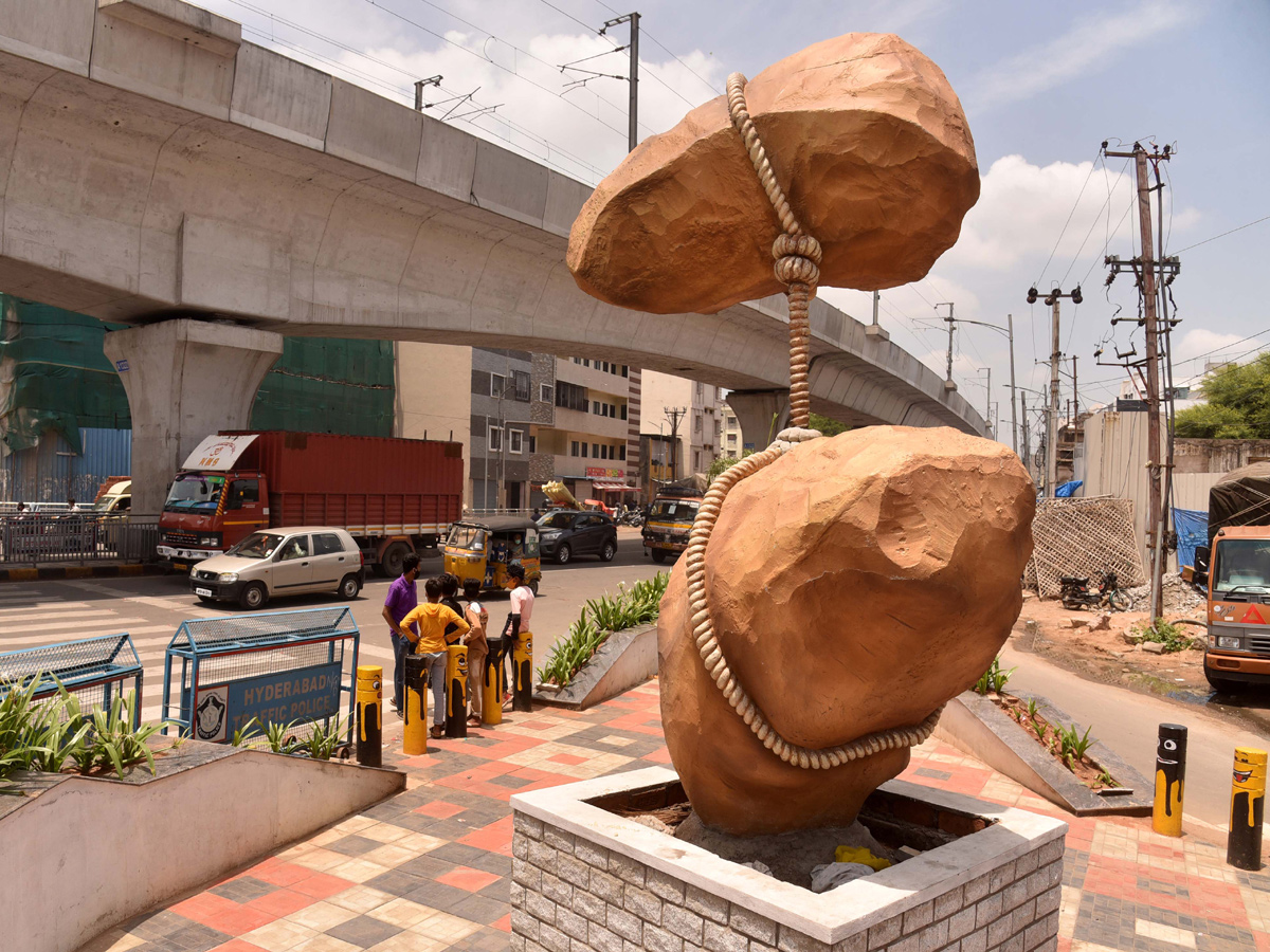 Photo Feature: Innovative Message Oriented Junctions Hyderabad - Sakshi20