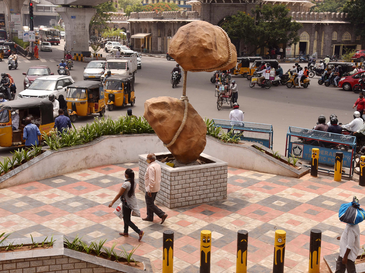 Photo Feature: Innovative Message Oriented Junctions Hyderabad - Sakshi1