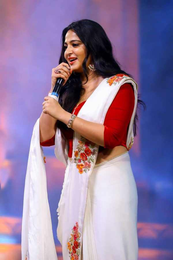 Anushka Shetty Photo Gallery - Sakshi24