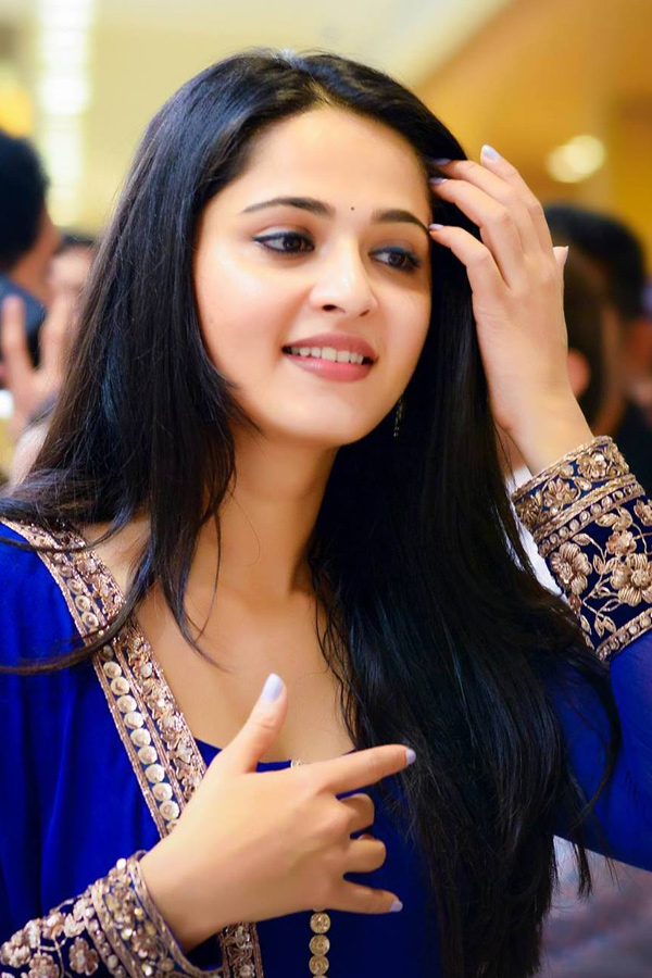 Anushka Shetty Photo Gallery - Sakshi19