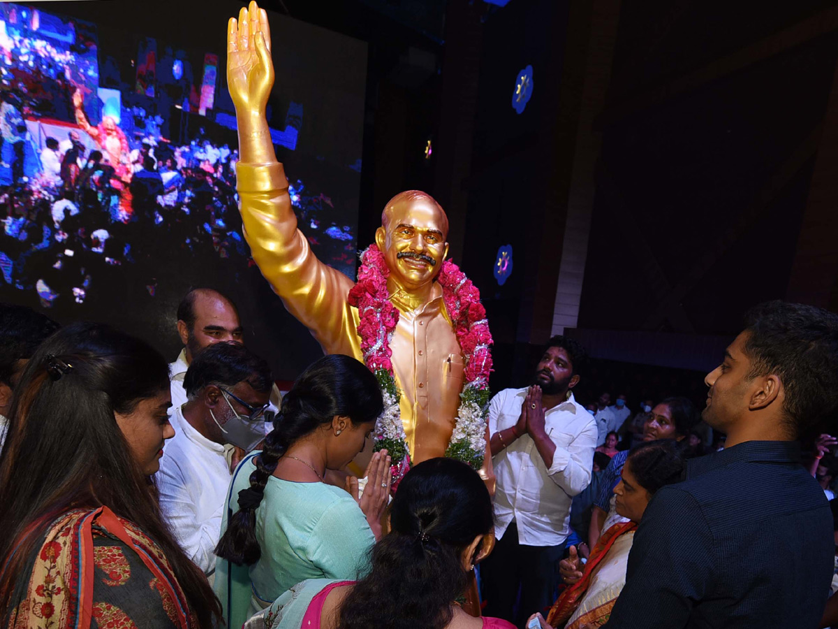 YSR Telangana Party Flag Innovation Photo Gallery - Sakshi7