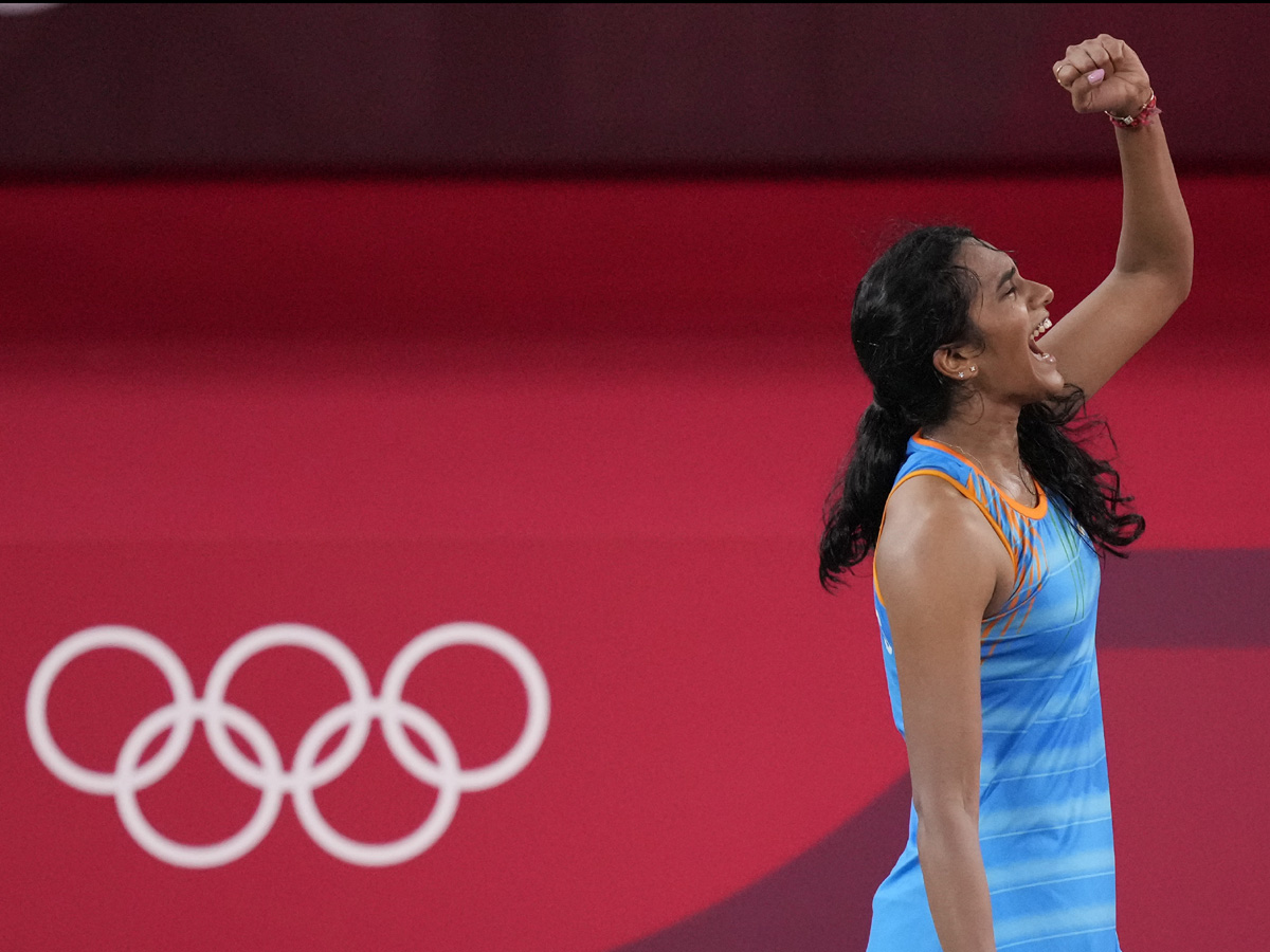 PV Sindhu Beats He Bing Jiao To Win Historic Bronze At Tokyo Olympics Photo Gallery - Sakshi8