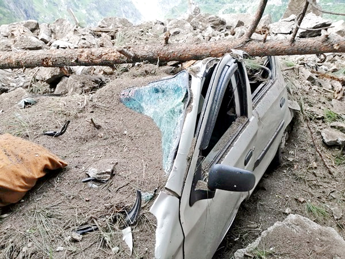 Himachal Pradesh Landslide Photo Gallery - Sakshi11