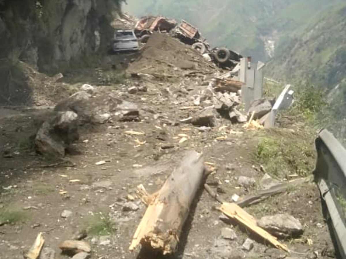 Himachal Pradesh Landslide Photo Gallery - Sakshi12