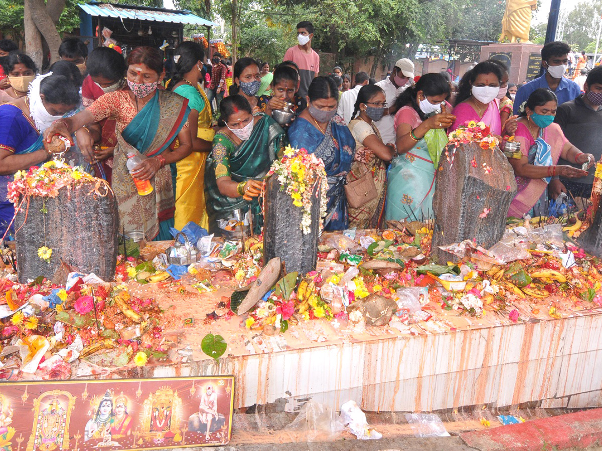 Naga Panchami celebrations in Telangana Photo Gallery - Sakshi16