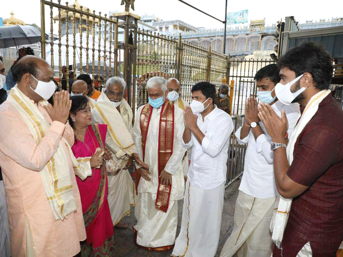 Lok Sabha Speaker Om Birla Visits Tirumala Photo Gallery - Sakshi8
