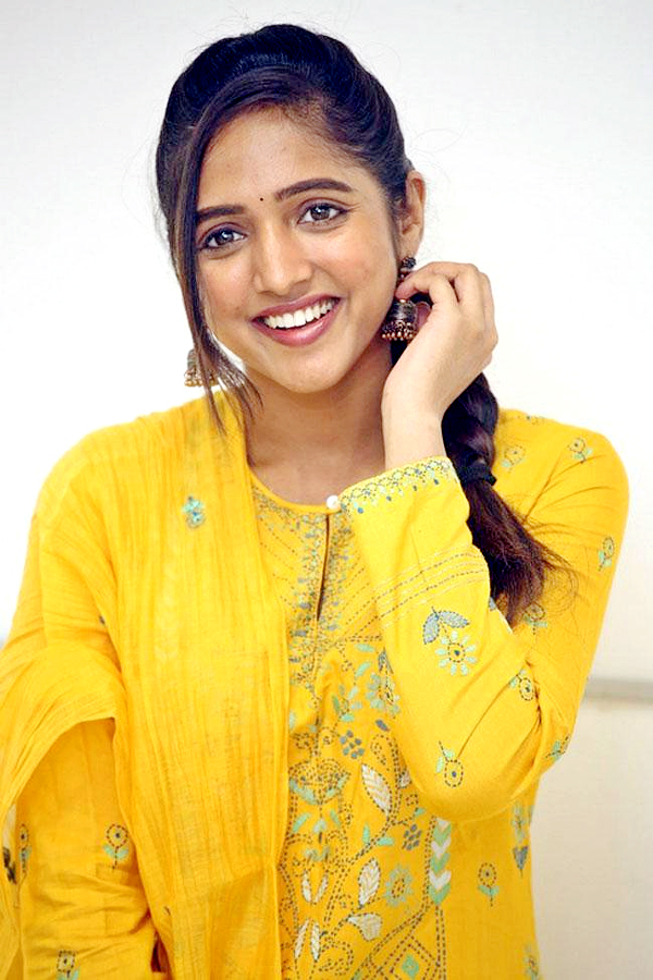 Actress vaishali raj images - Sakshi10