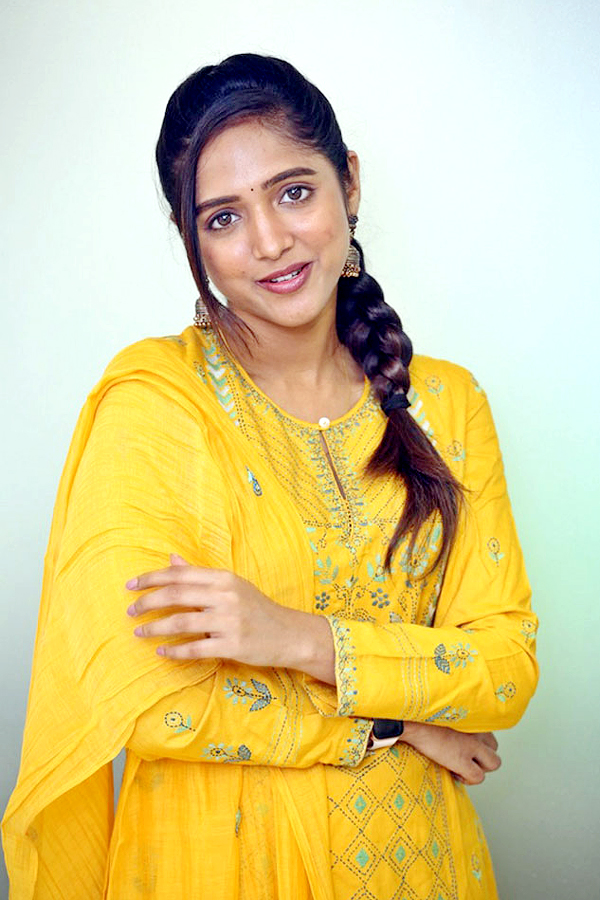 Actress vaishali raj images - Sakshi11